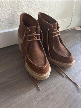 Cute Lucky Brand Booties size 8.5